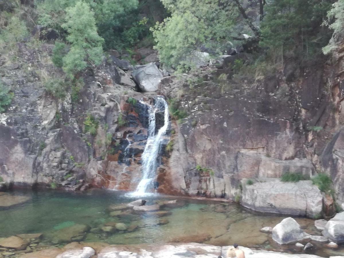 Casinha Do Joao No Geres Villa Alamela ภายนอก รูปภาพ